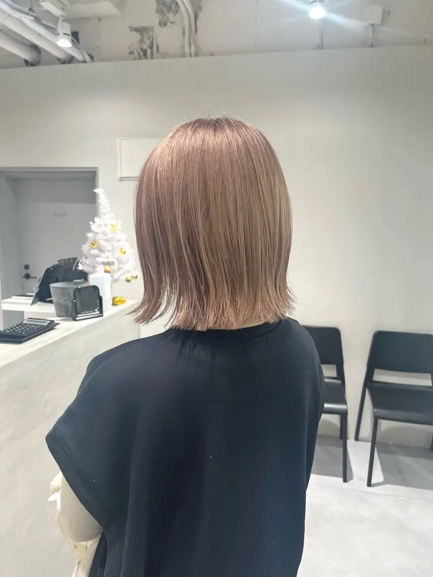 ミディアム カラー ヘアカラー ケアブリーチ 若杉圭大のヘアスタイル