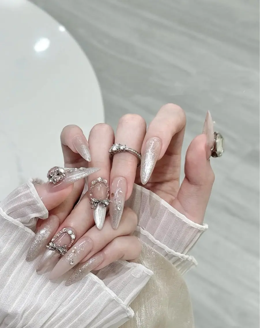 ネイル ハンドネイル Rina Mika Nailsのネイルデザイン