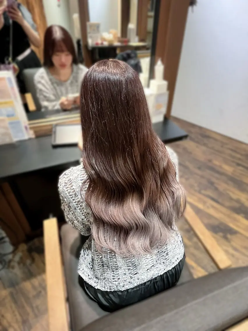 ロング カラー グラデーションカラー ラベンダーカラー 赤羽Gardenia 🌸ayame🌸のヘアスタイル