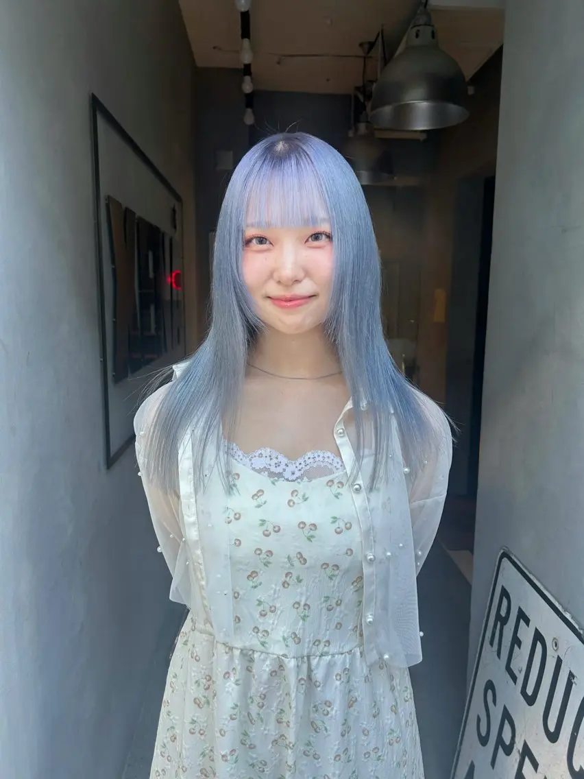ロング ヘアカラー SHURI❤️🔥 中/韓mix ♡のヘアスタイル