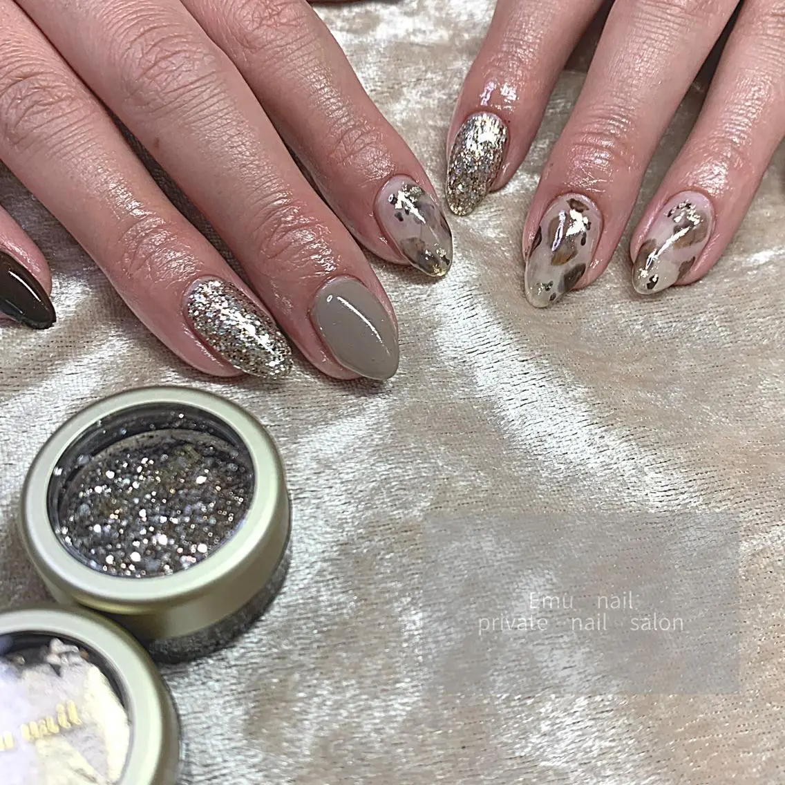 ネイル アニマル柄 emu nailのネイルデザイン