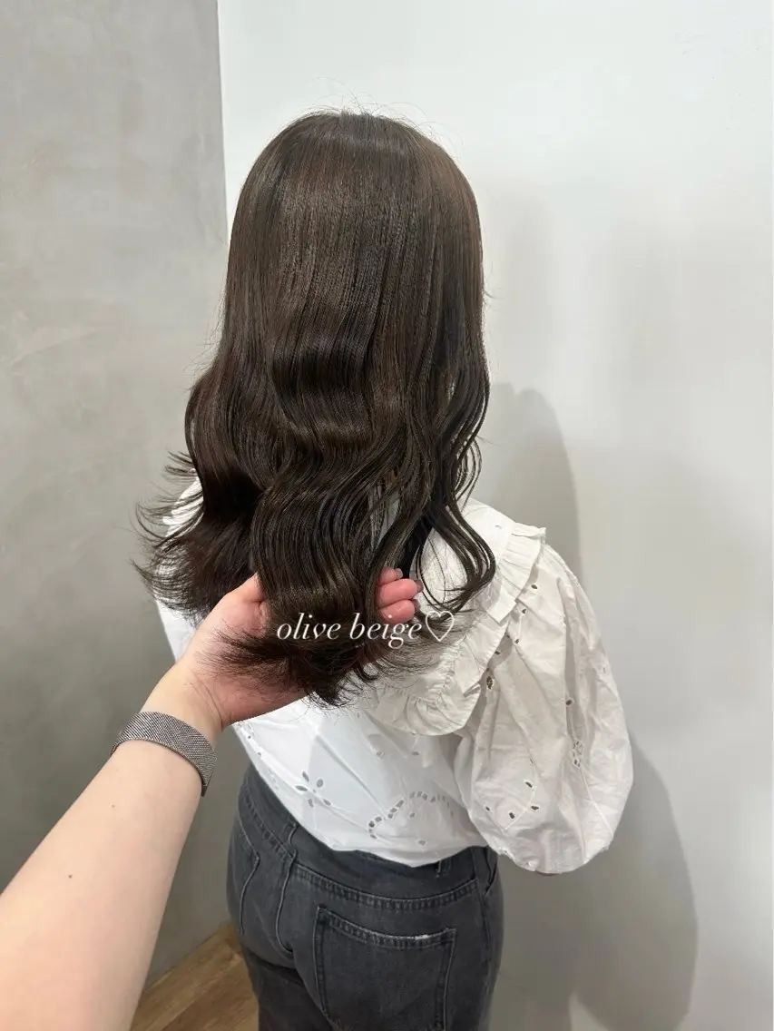 ロング カラー ヘアアレンジ ヘアカラー トリートメント Himawari♡ 柔らかいカラーのヘアスタイル