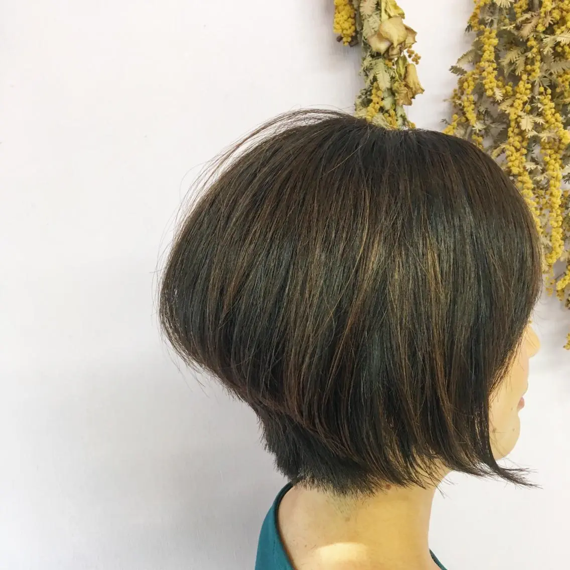 ショート ボブ 阿出川 雅也のヘアスタイル