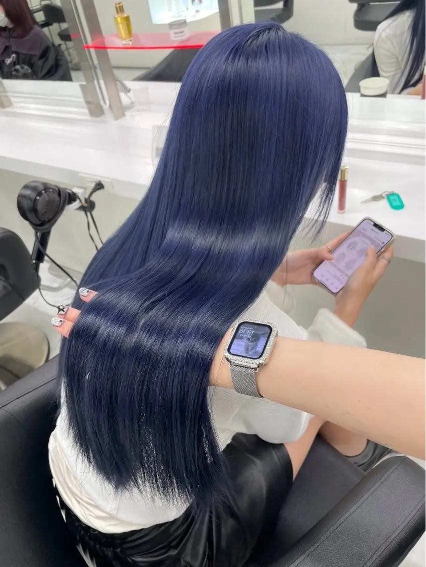 ロング ヘアカラー 沼るブリーチカラー アズサ⛓️のヘアスタイル