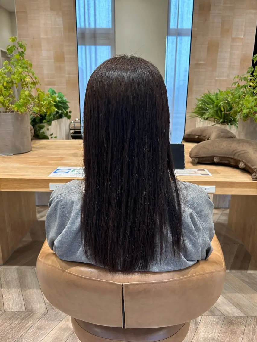 ロング カラー 小関 琴瑚のヘアスタイル