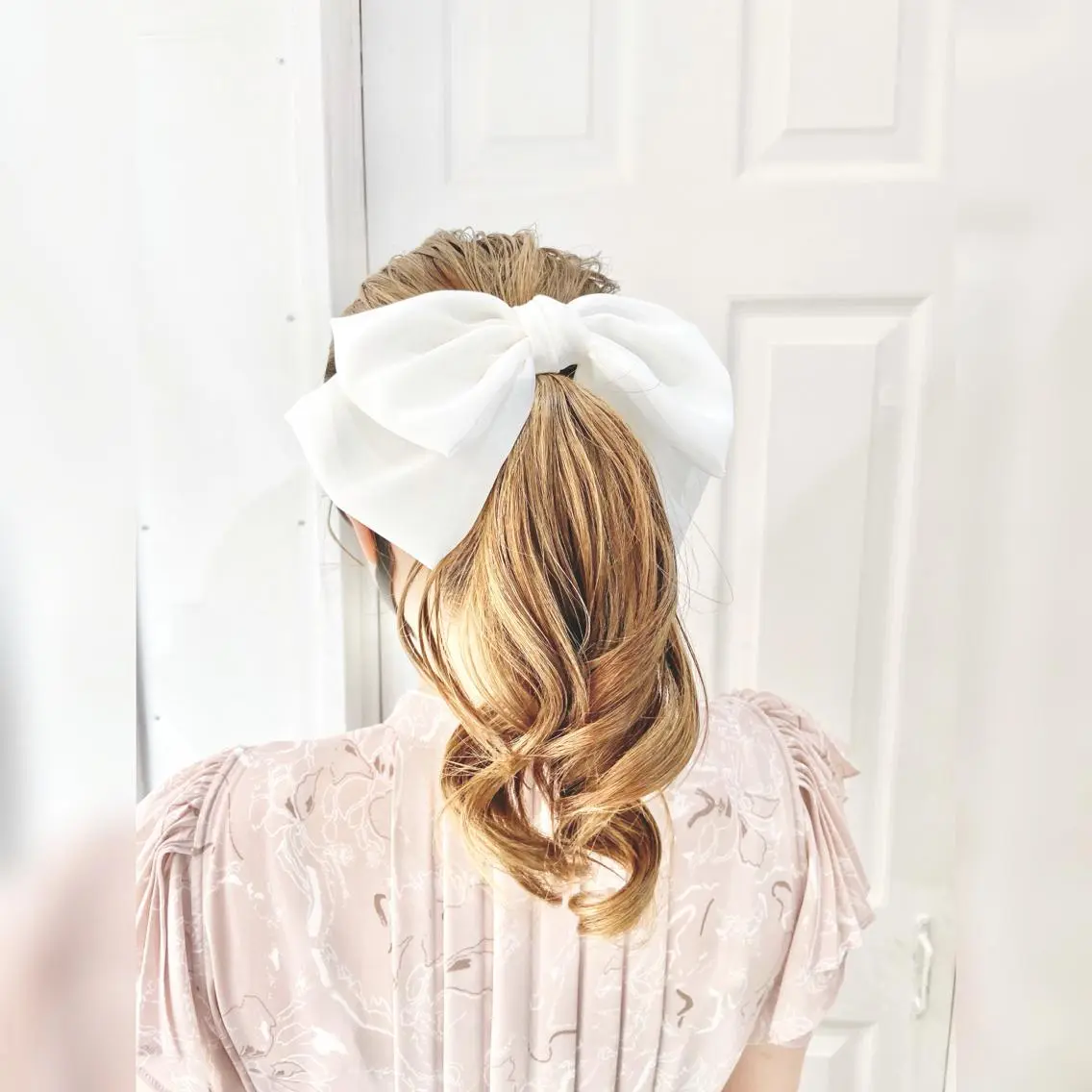 セミロング ヘアアレンジ ポニーテール ヘアセット ♥️ルフ🐒 ミレイ♥️のヘアスタイル