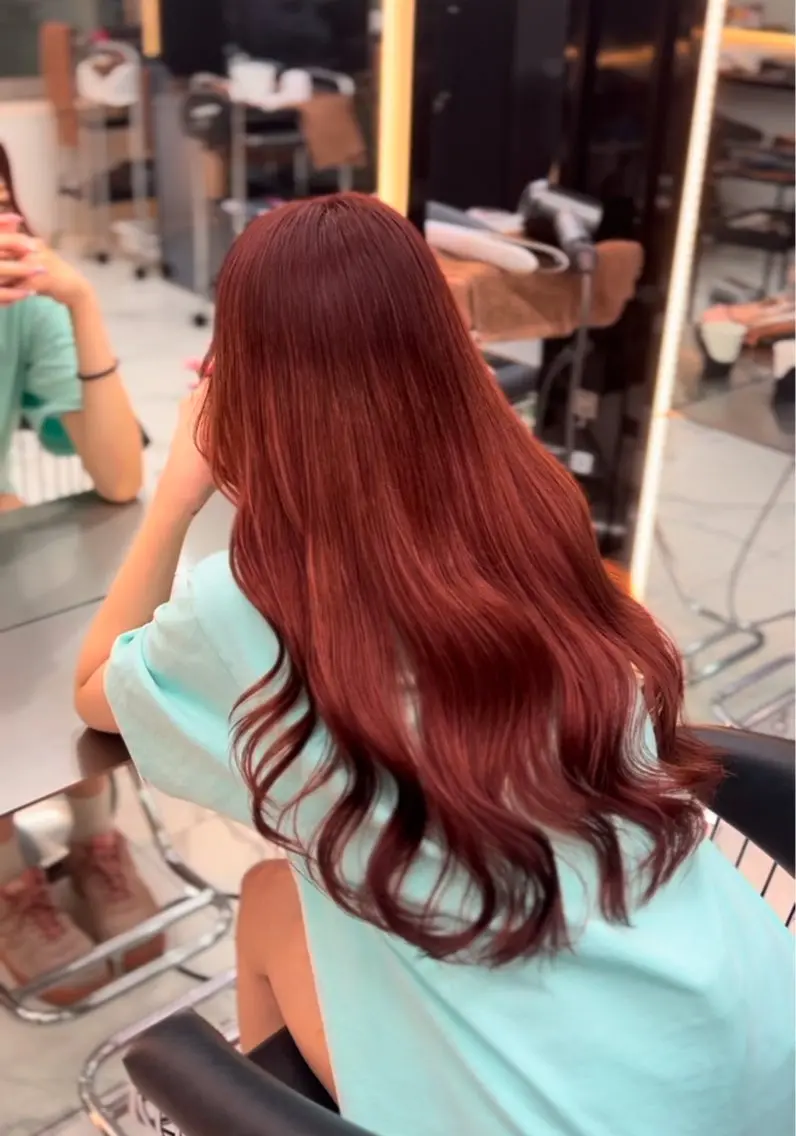 ロング ヘアカラー 笠間 啓聖のヘアスタイル