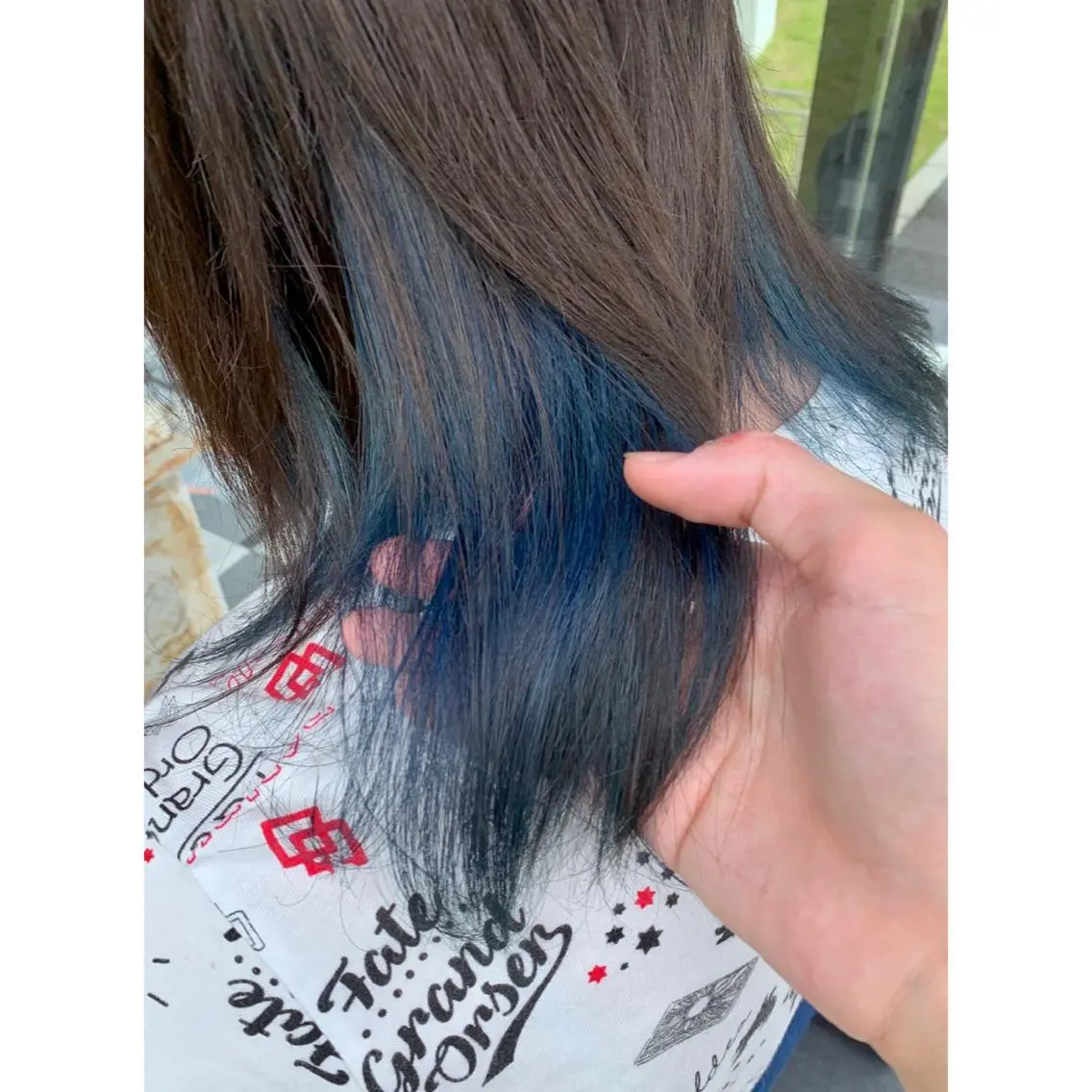 ミディアム カラー ブリーチ インナーカラー 清水 亮太/赤み消しカラーのヘアスタイル