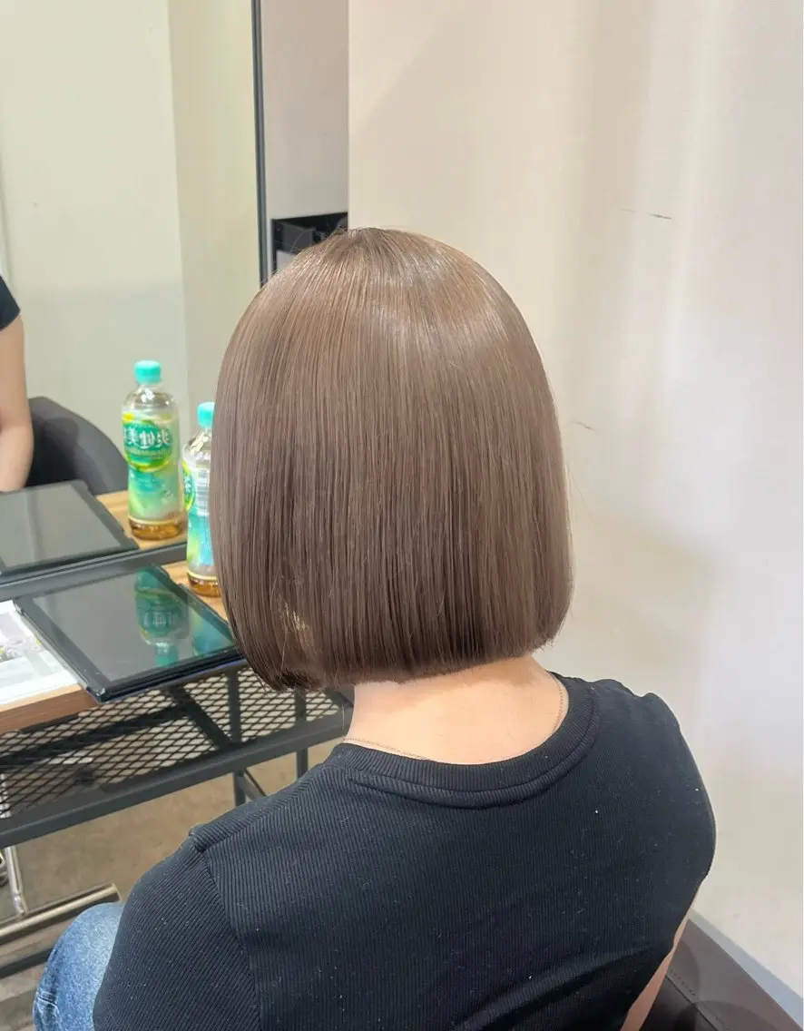 カラー 🎀韓国レイヤー/ 🫧透明感カラーのヘアスタイル