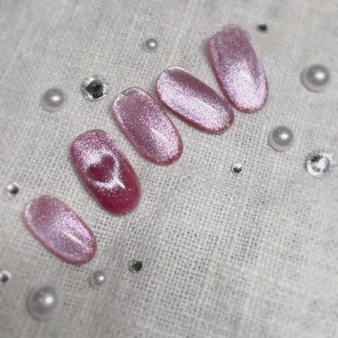 ネイル アートネイル クリアネイル 長さ出し ジェルネイル ハート i nails 横浜EASTのネイルデザイン