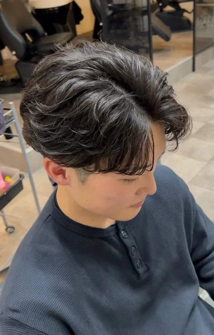 パーマ メンズ フェザーパーマ メンズパーマ QOL円山 SHOTAのヘアスタイル