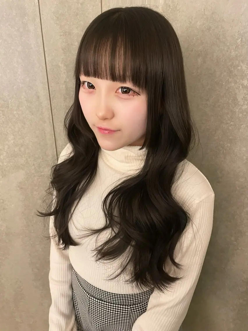 ロング ヘアカラー トリートメント 石崎 はるかのヘアスタイル