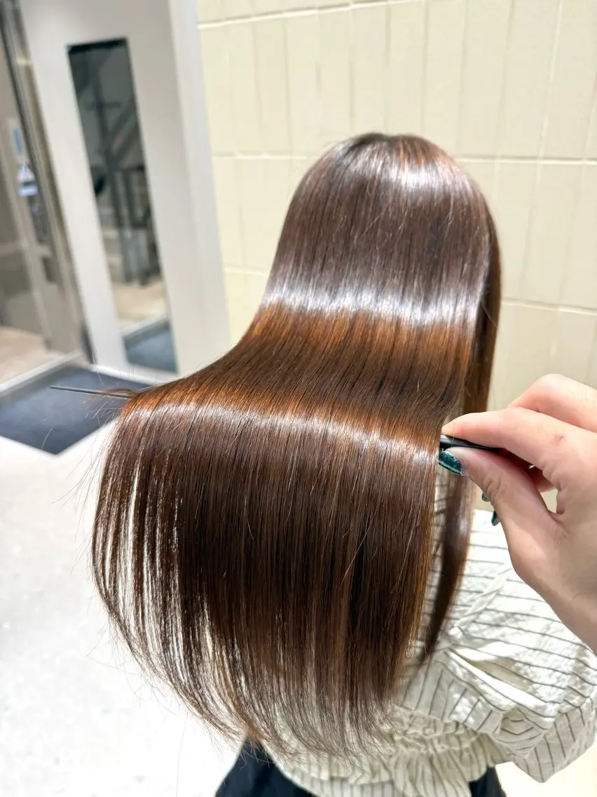 ロング パーマ ヘアアレンジ 縮毛矯正 ストレートパーマ カット ヘアカラー 縮毛矯正 トリートメント 縮毛矯正/髪質改善/ ブリーチ毛/木元渓太のヘアスタイル