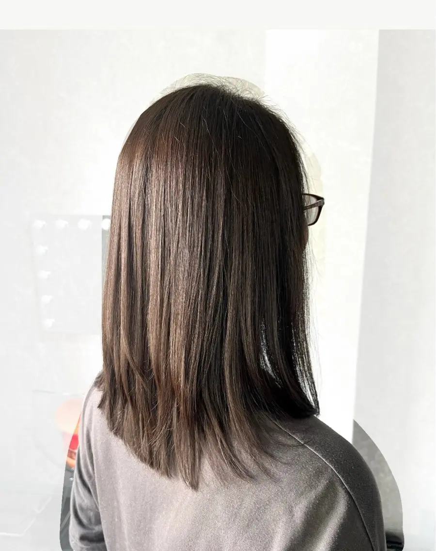 ミディアム カラー 池田 真衣のヘアスタイル