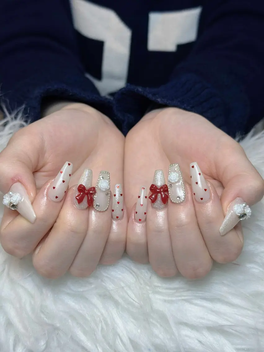 ネイル オーロラネイル ボルドー ブラウン 氷ネイル・うるうるネイル キラキラネイル Julli NailStudioのネイルデザイン