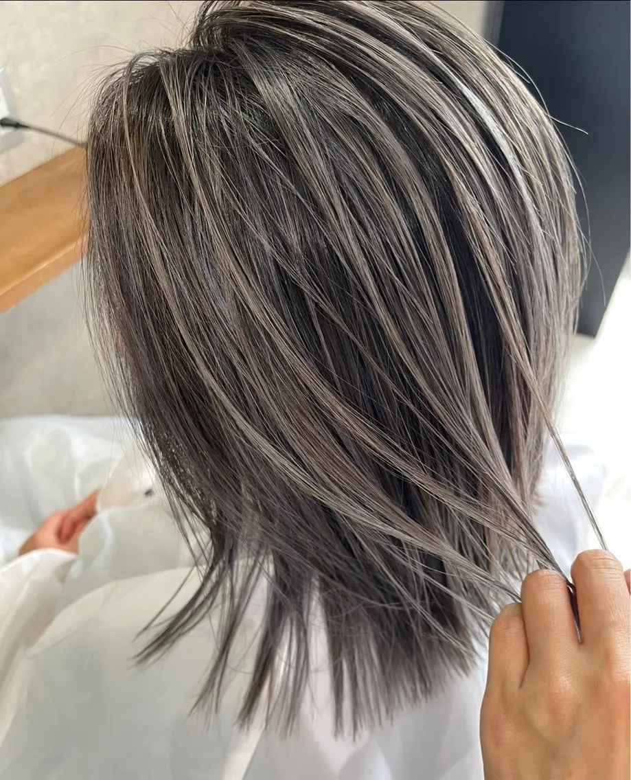 ミディアム カラー ハイライトカラー ハイライト ヘアカラー 松井那津子 /ハイライトブリーチのヘアスタイル