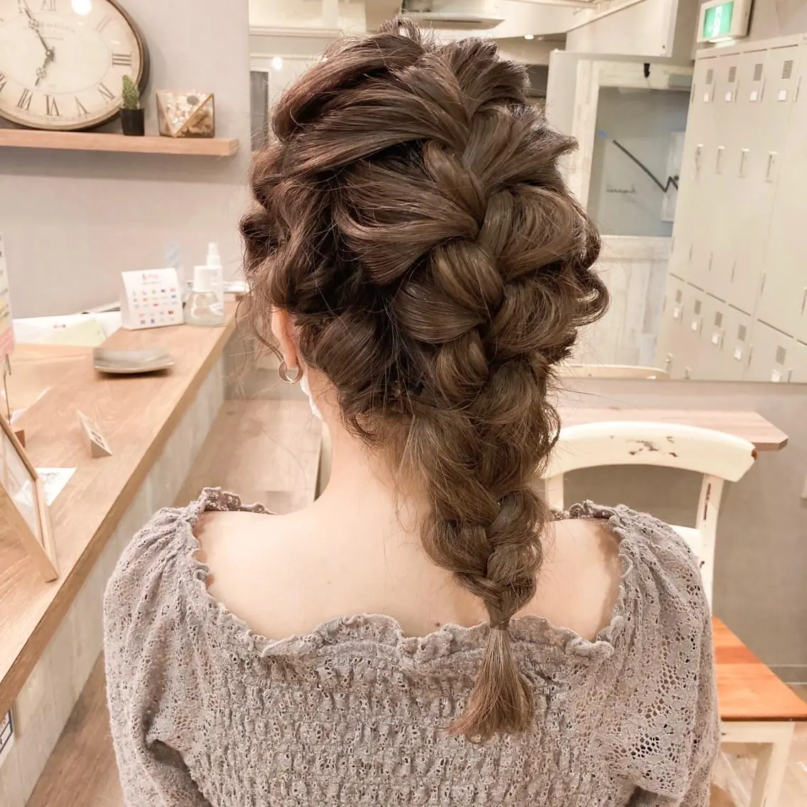ミディアム ヘアアレンジ ヘアセット KAJI MANAMIのヘアスタイル