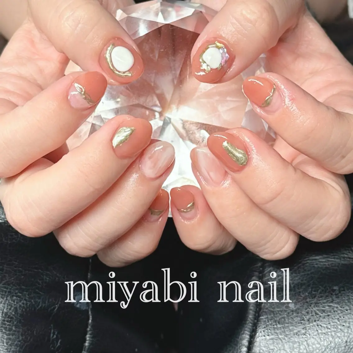 ネイル アートネイル フレンチネイル ジェルネイル ゴールド 持ち込み ハンドネイル miyabi nail 桂川駅近くのネイルデザイン