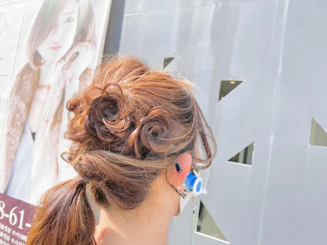 ミディアム カラー ヘアアレンジ Rely 美空のヘアスタイル