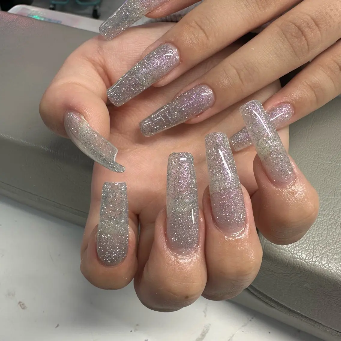 ネイル ラメ(グリッター) ロングネイル WOLTOKYO渋谷 yunaのネイルデザイン