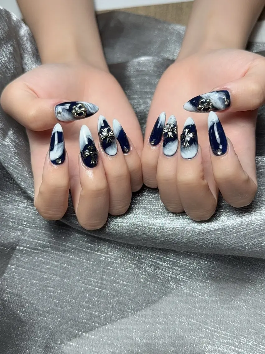 ネイル W·mai nail 関内のネイルデザイン