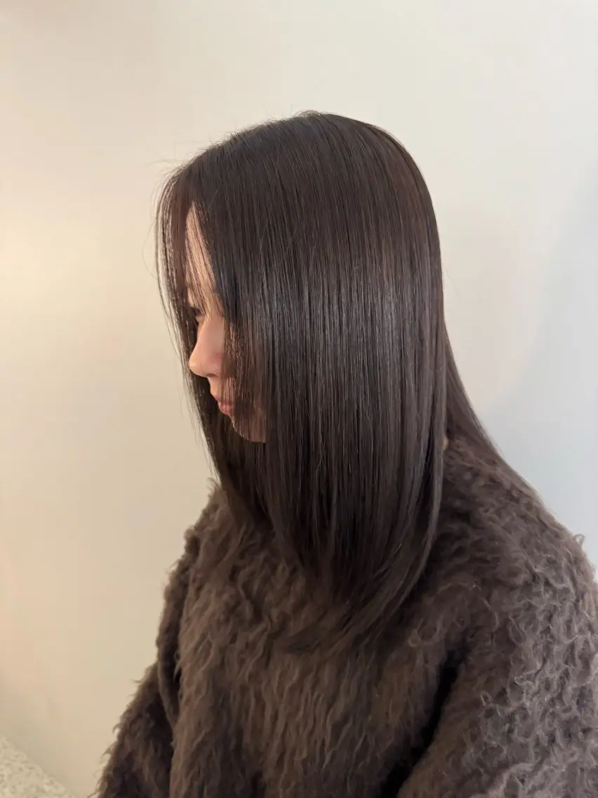 ロング 髪質改善 縮毛矯正 ROSTAR セイゴのヘアスタイル