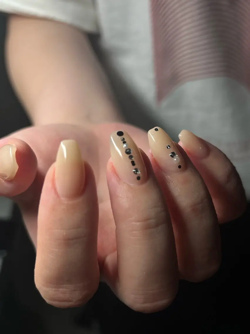 ネイル ハンドネイル née tsukiruのネイルデザイン