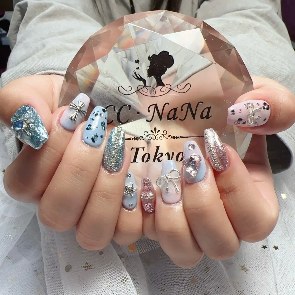 ネイル 持ち込み ハンドネイル 💎CC・NaNa 韓国風ネイル🌙Cのネイルデザイン