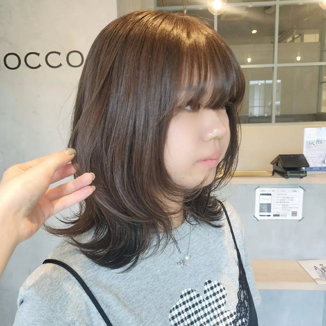 カラー HINAKO/ ROCCOのヘアスタイル