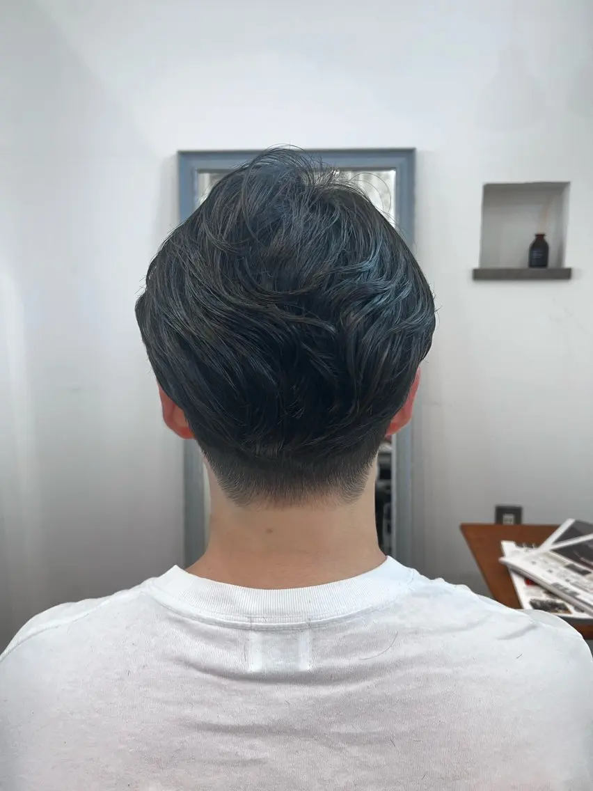 メンズ ツーブロック 刈り上げ 佐藤 茉実のヘアスタイル