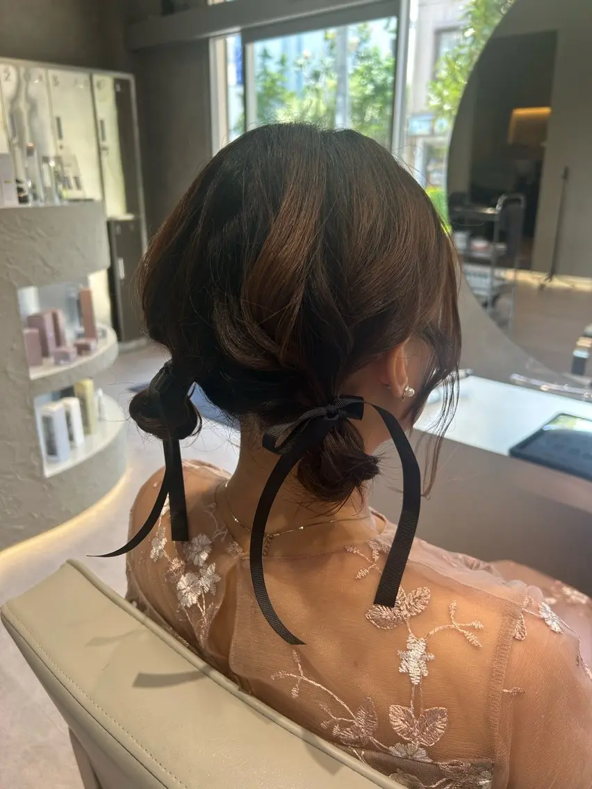 ミディアム ヘアアレンジ お団子ヘア 原野 実優羽のヘアスタイル