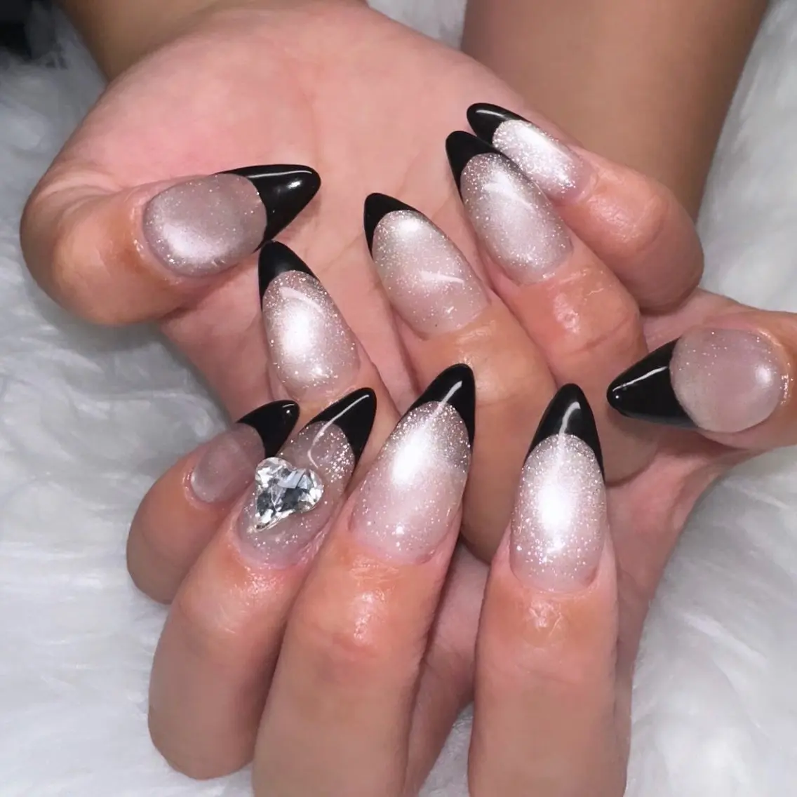 ネイル フラッシュネイル フラッシュマグ フレンチネイル ハンドネイル Nail salon M.のネイルデザイン