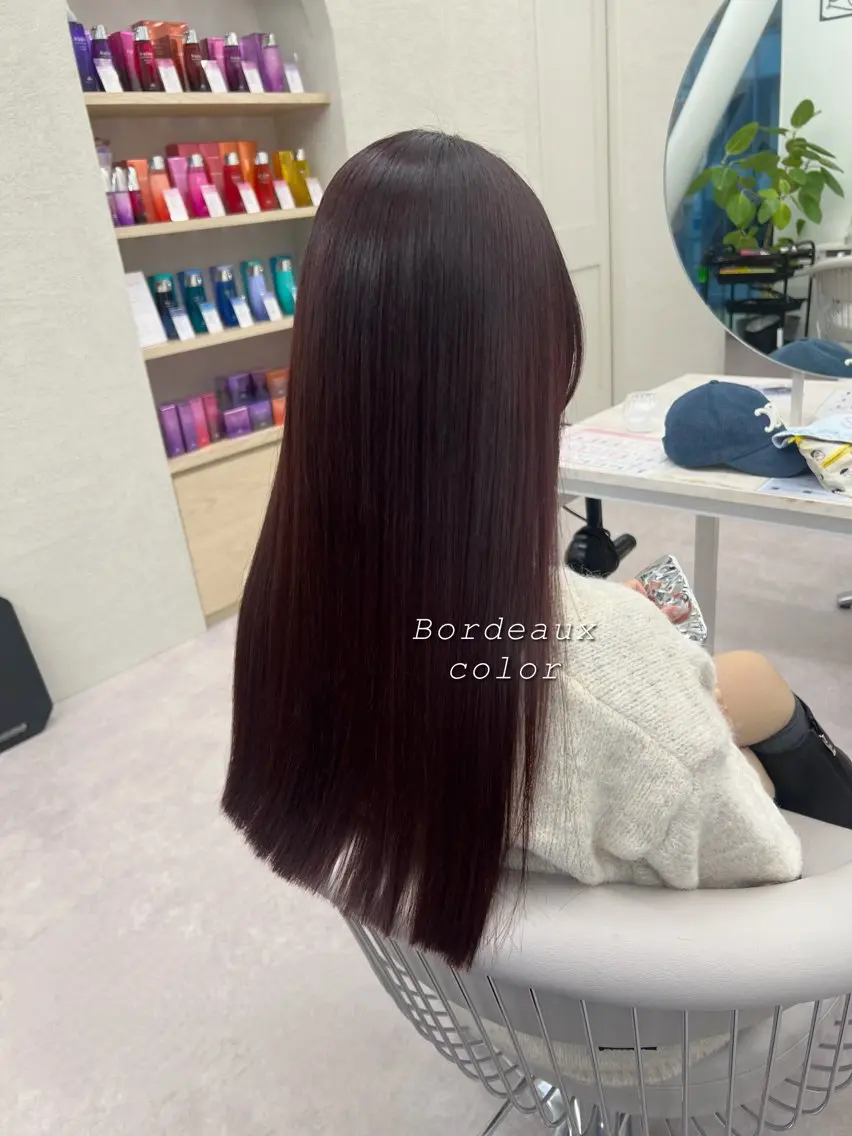 ロング カラー ボルドーカラー カット ヘアカラー トリートメント 美髪矯正/シークレッ トハイライト🤍りさのヘアスタイル