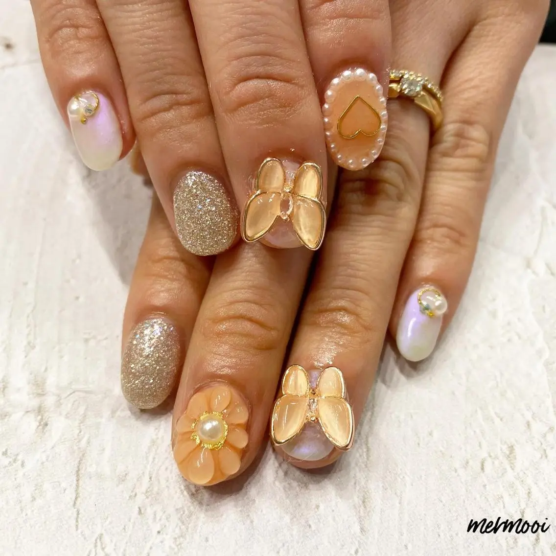 ネイル キラキラネイル 韓国ネイル ロングネイル ニュアンスネイル スカルプネイル mermooi nailのネイルデザイン