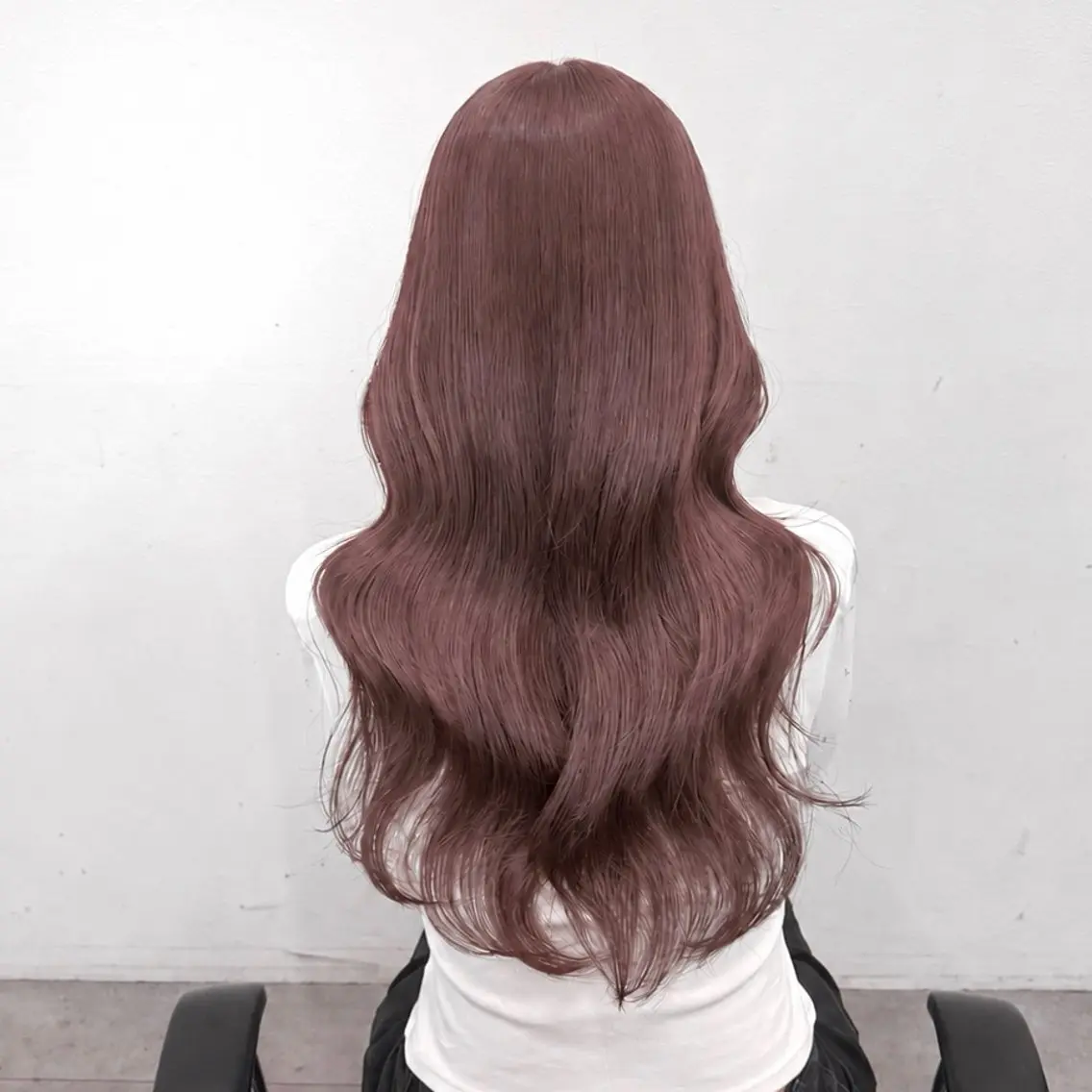 ロング カラー パーマ アッシュ アッシュグレー アッシュグレージュ ベージュカラー ブリーチ カット ヘアカラー トリートメント 🎀ピンクベージュ/ 梅田/茶屋町🎀のヘアスタイル