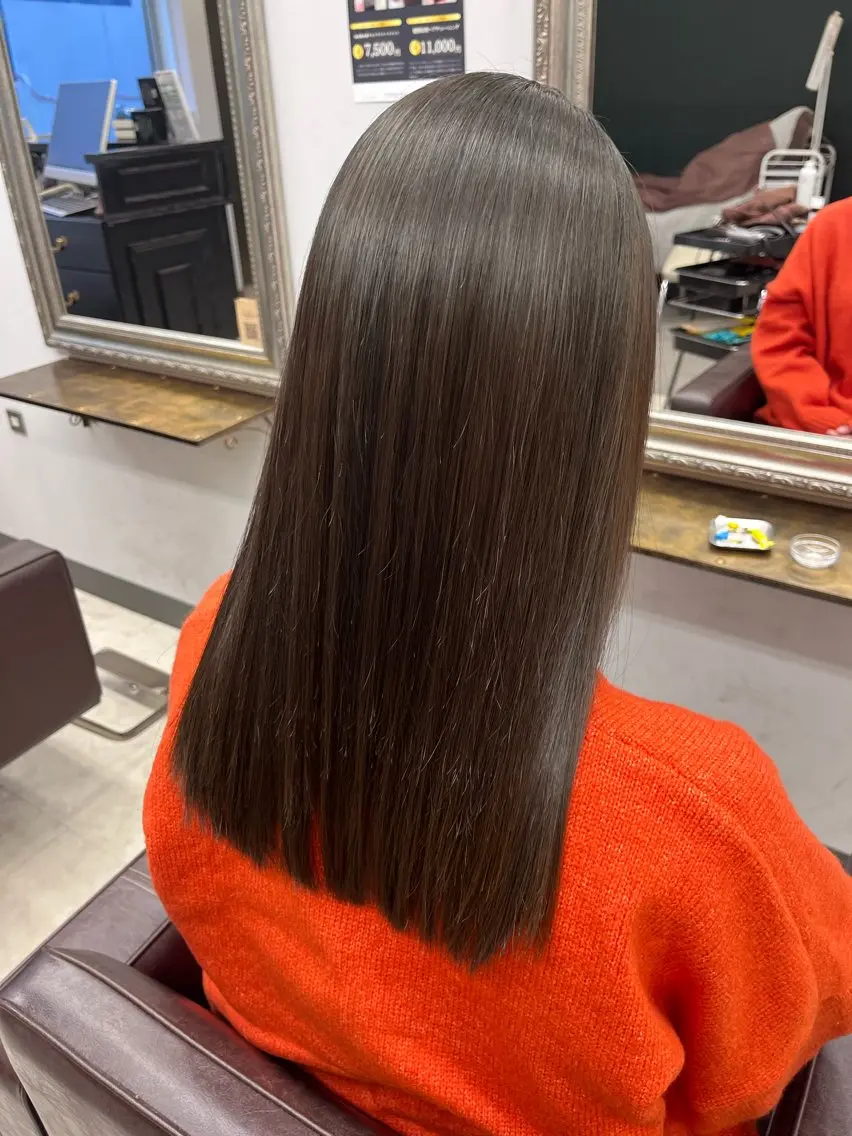ロング カラー 産休の為お休みです! 小島凜のヘアスタイル