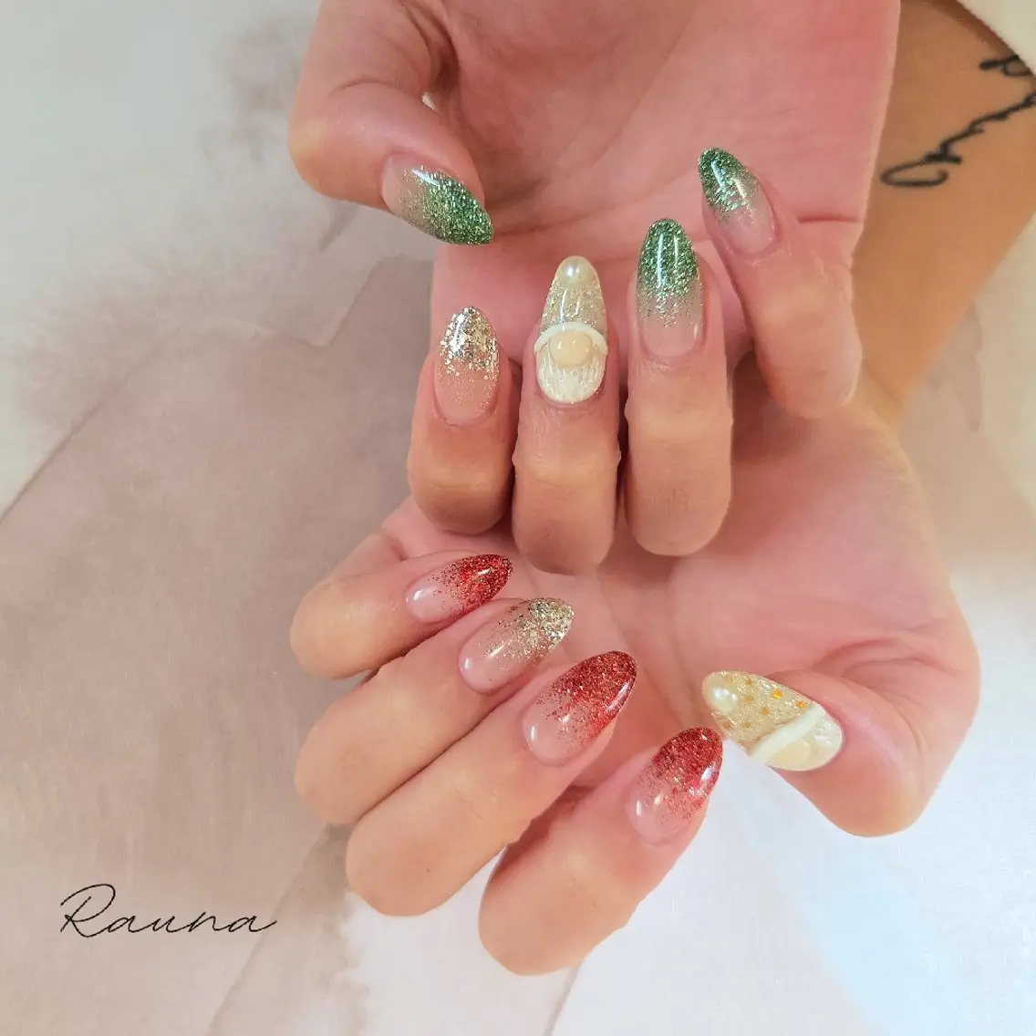 ネイル ハンドネイル Rauna nailsalon のネイルデザイン