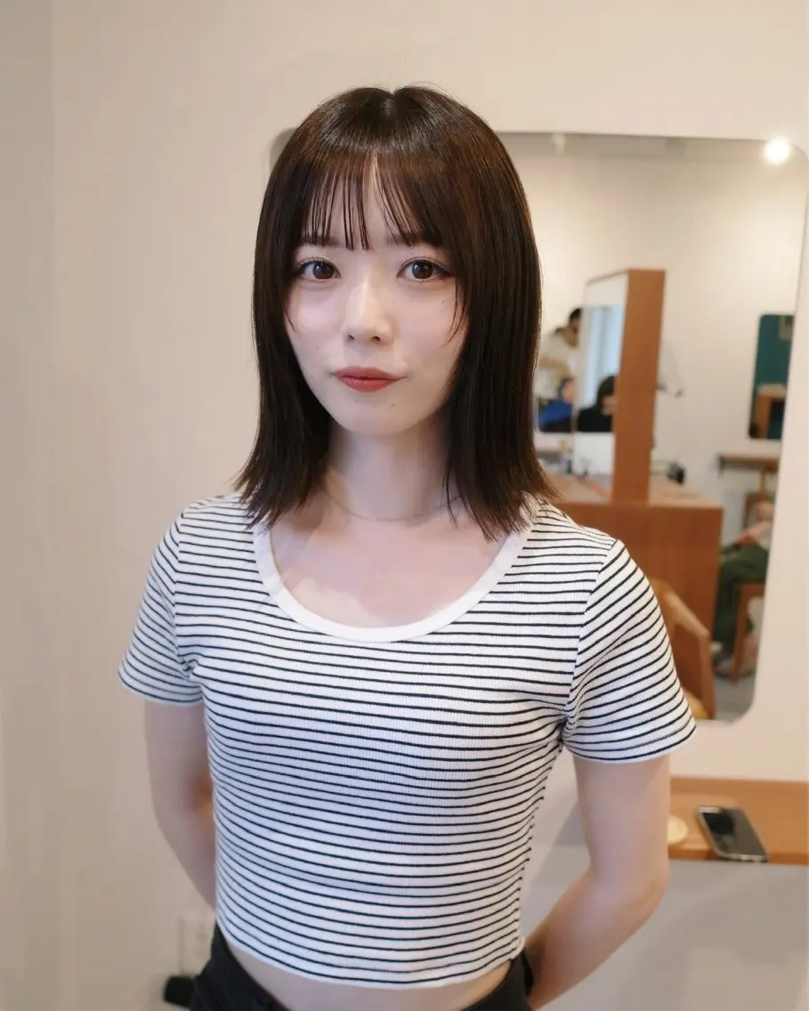 ミディアム カラー 池田 柑美のヘアスタイル