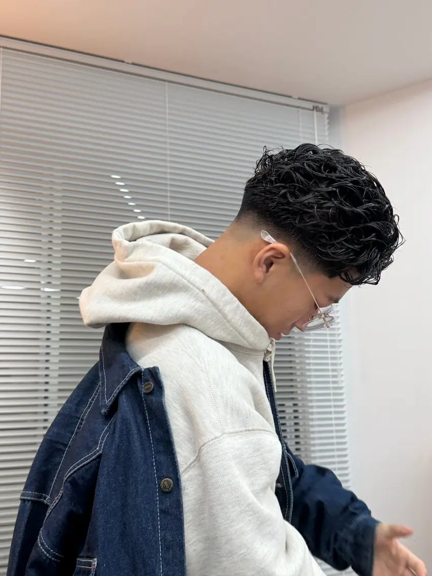 ショート パーマ メンズ メンズパーマ パーマ ナカ レオナのヘアスタイル