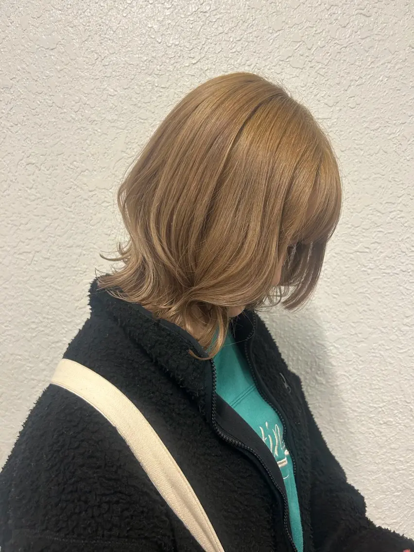 ミディアム カラー ボブ&寒色🎐ᩚ 短髪 COCOROのヘアスタイル