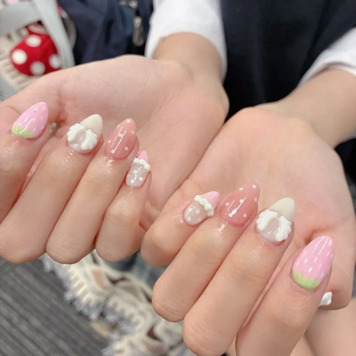 ネイル ハンドネイル ハンドケア DuLi Blinkのネイルデザイン