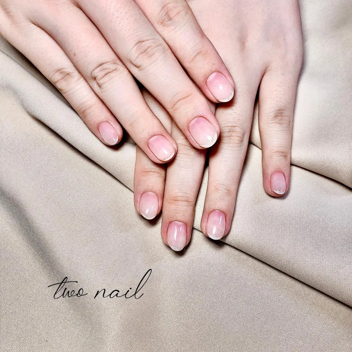 ネイル アートネイル フットネイル ハート ニュアンスネイル ホワイト ハンドネイル two nailのネイルデザイン