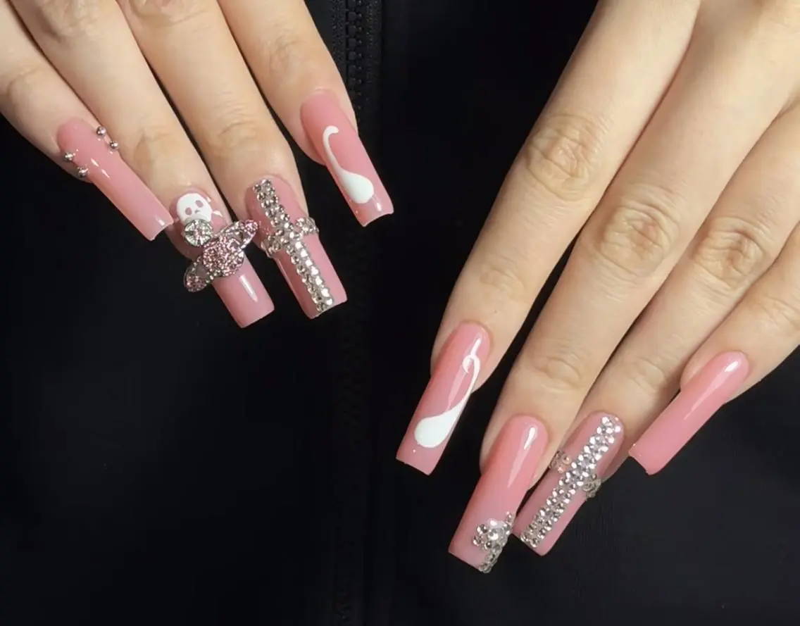 ネイル ハンドネイル 🎀 KiKi_nailのネイルデザイン