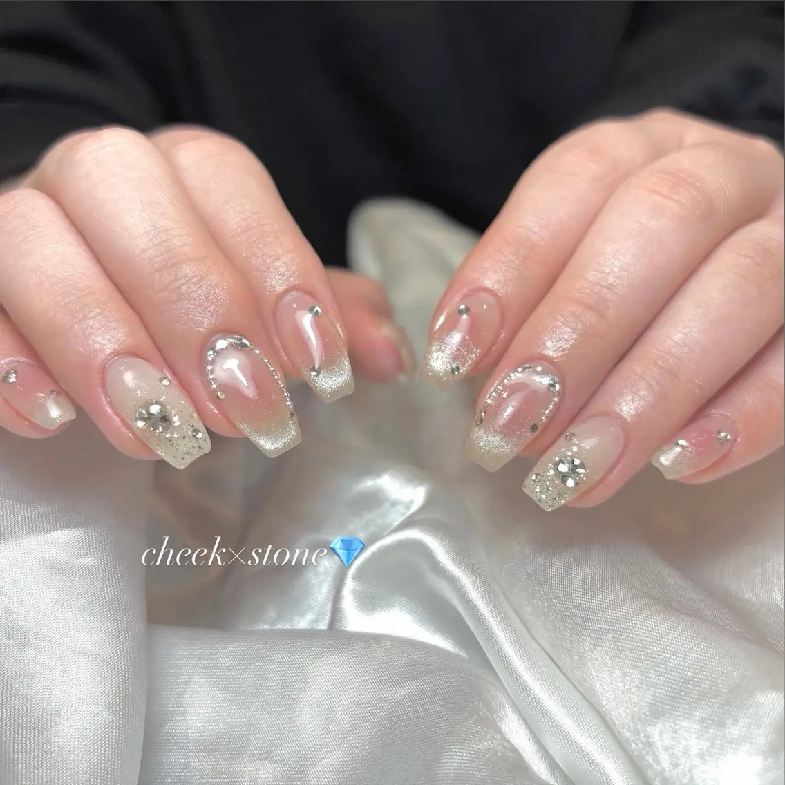 ネイル ハンドネイル LUNABI nail🦋のネイルデザイン
