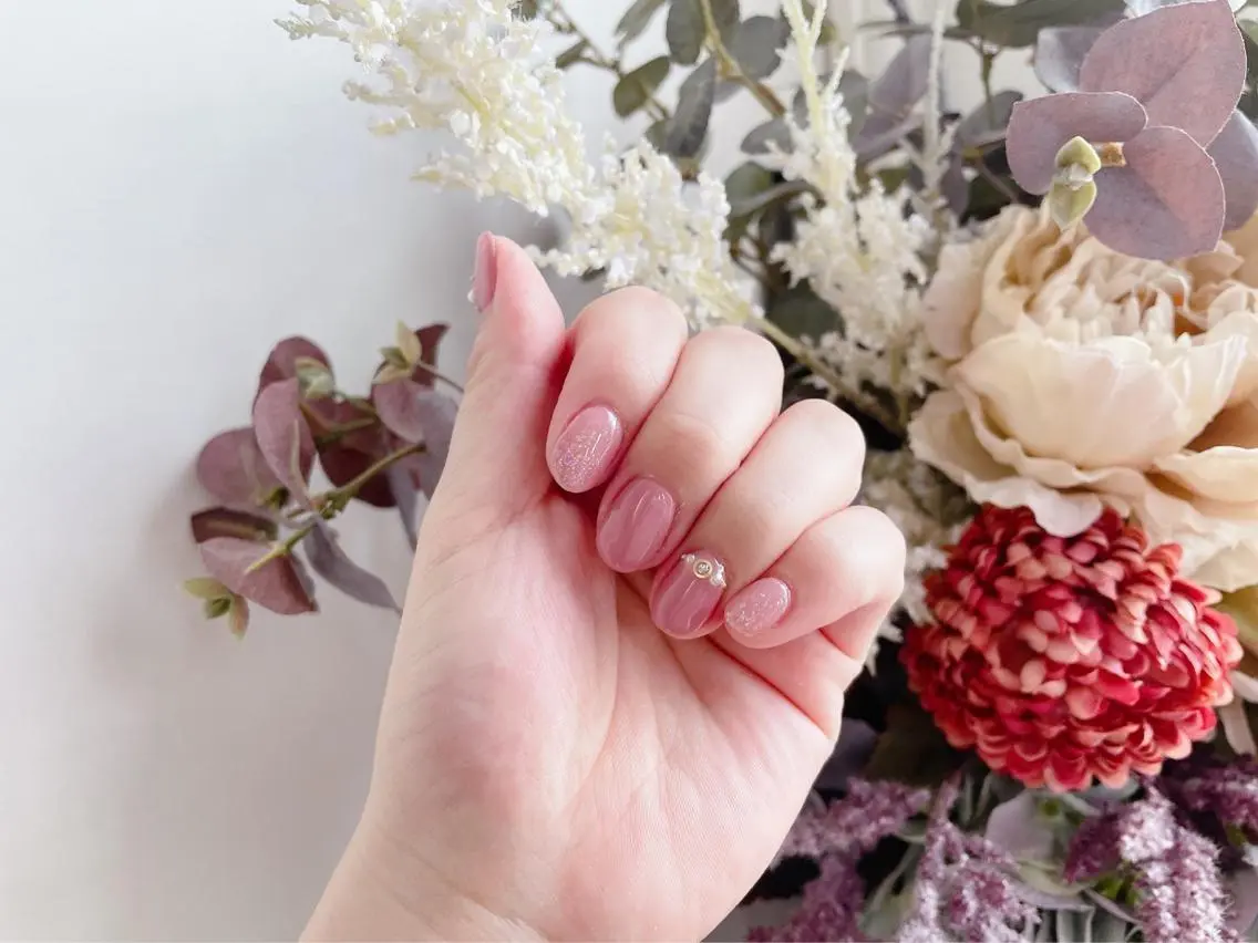 ネイル オフィスネイル ハンドネイル フットネイル TESORO nailのネイルデザイン