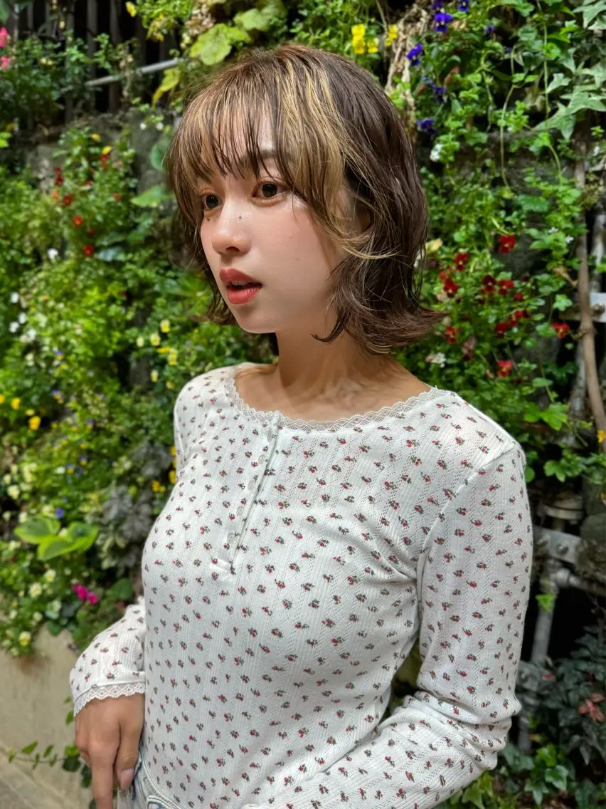 ミディアム shiro.kobe 森彩華のヘアスタイル