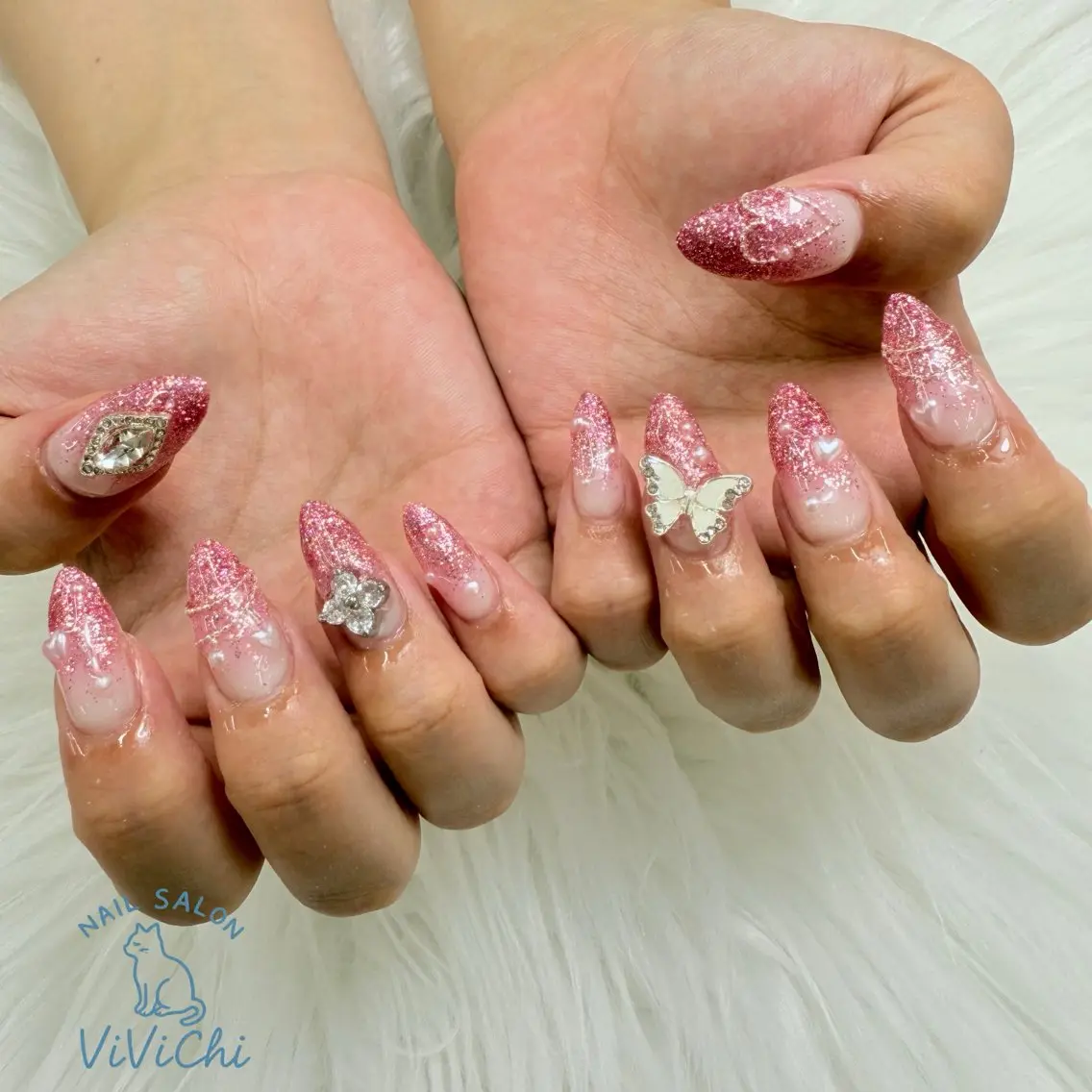ネイル ViViChi 梨帆のネイルデザイン