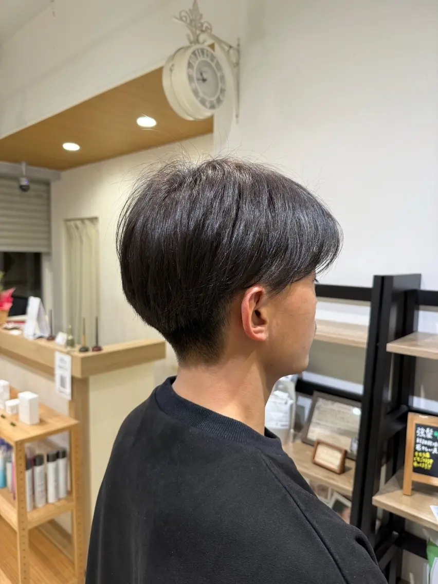 カラー メンズ 島 歩那のヘアスタイル