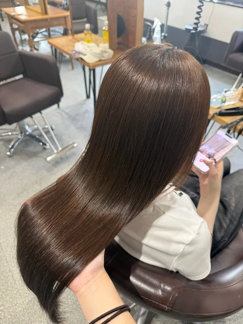 ロング 縮毛矯正 縮毛矯正 望月 憂嘉のヘアスタイル