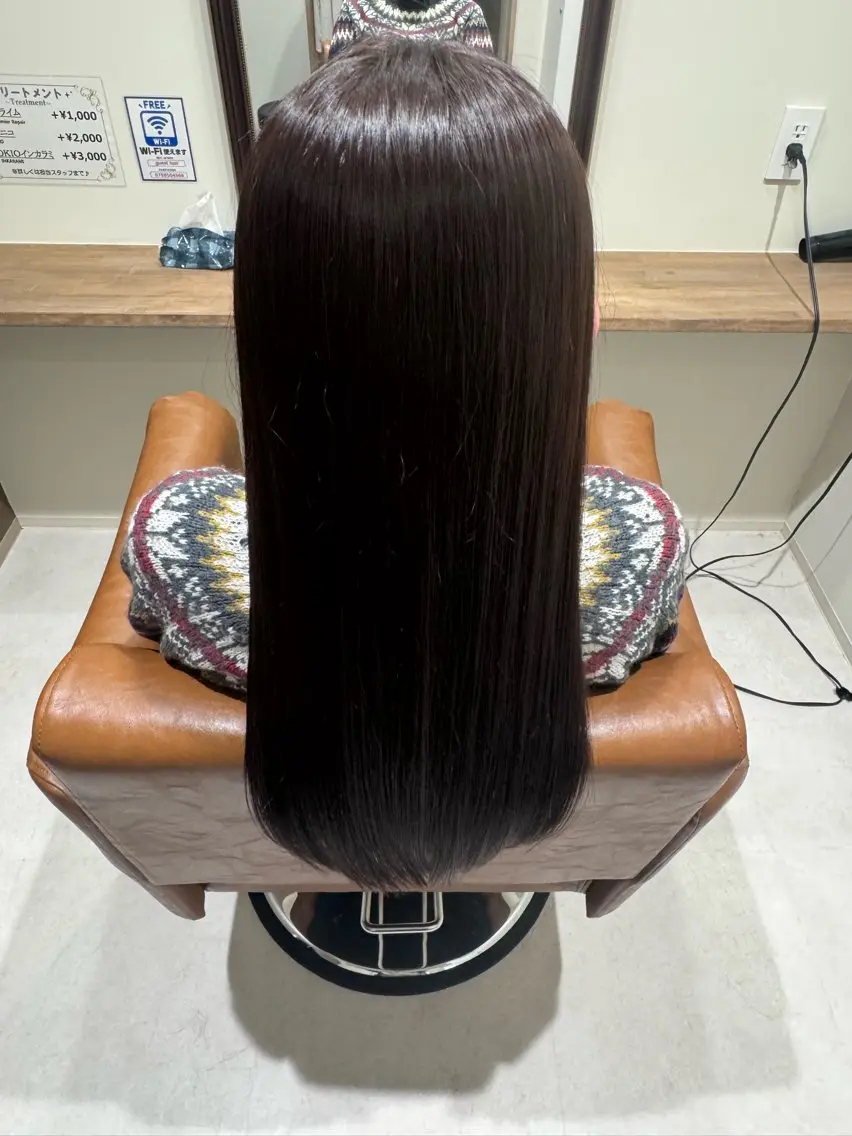 セミロング カラー ブラウンカラー マロンブラウン guest 松島のヘアスタイル